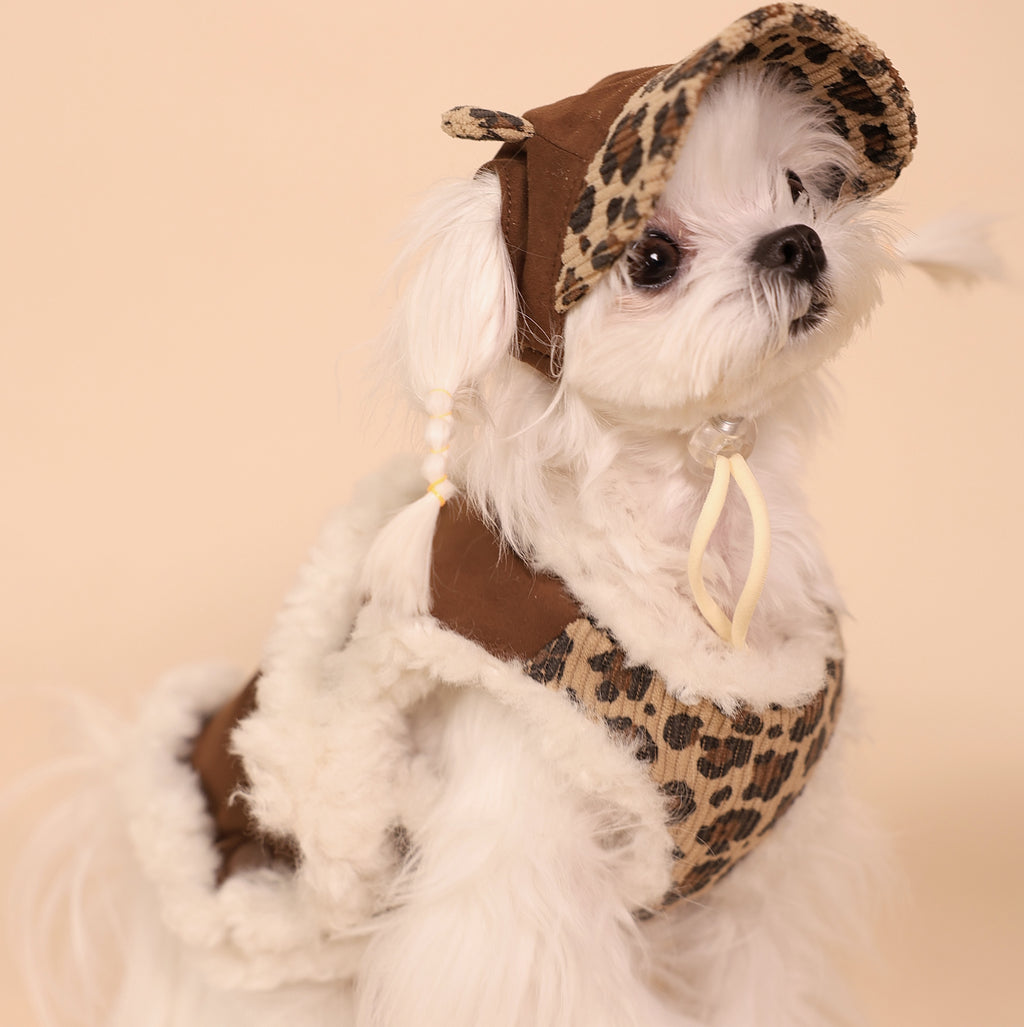 Leopard Sweetheart Wool-Blend Pet Vest with Leash Ring